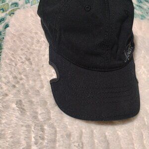 Women's Notch Cap